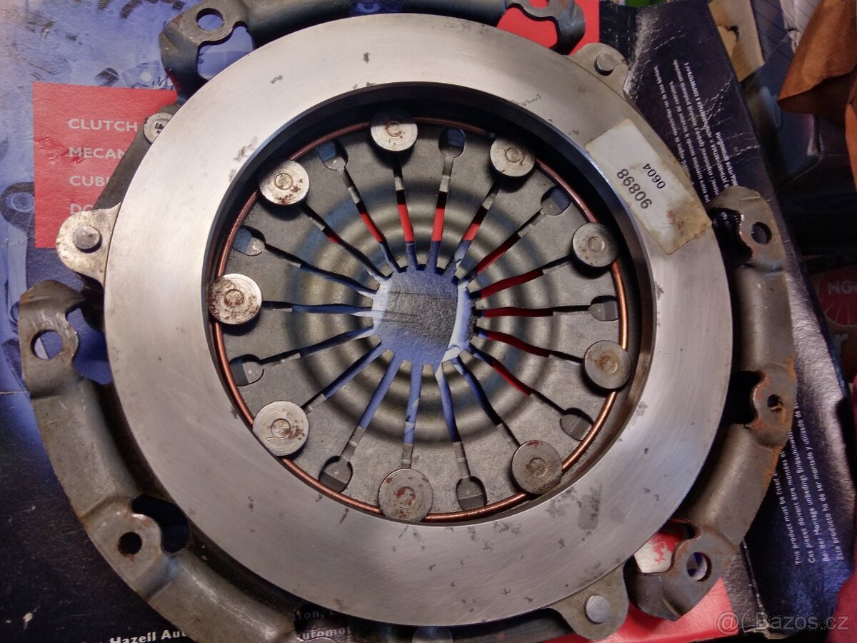 Ford Escort přitlačák - 2