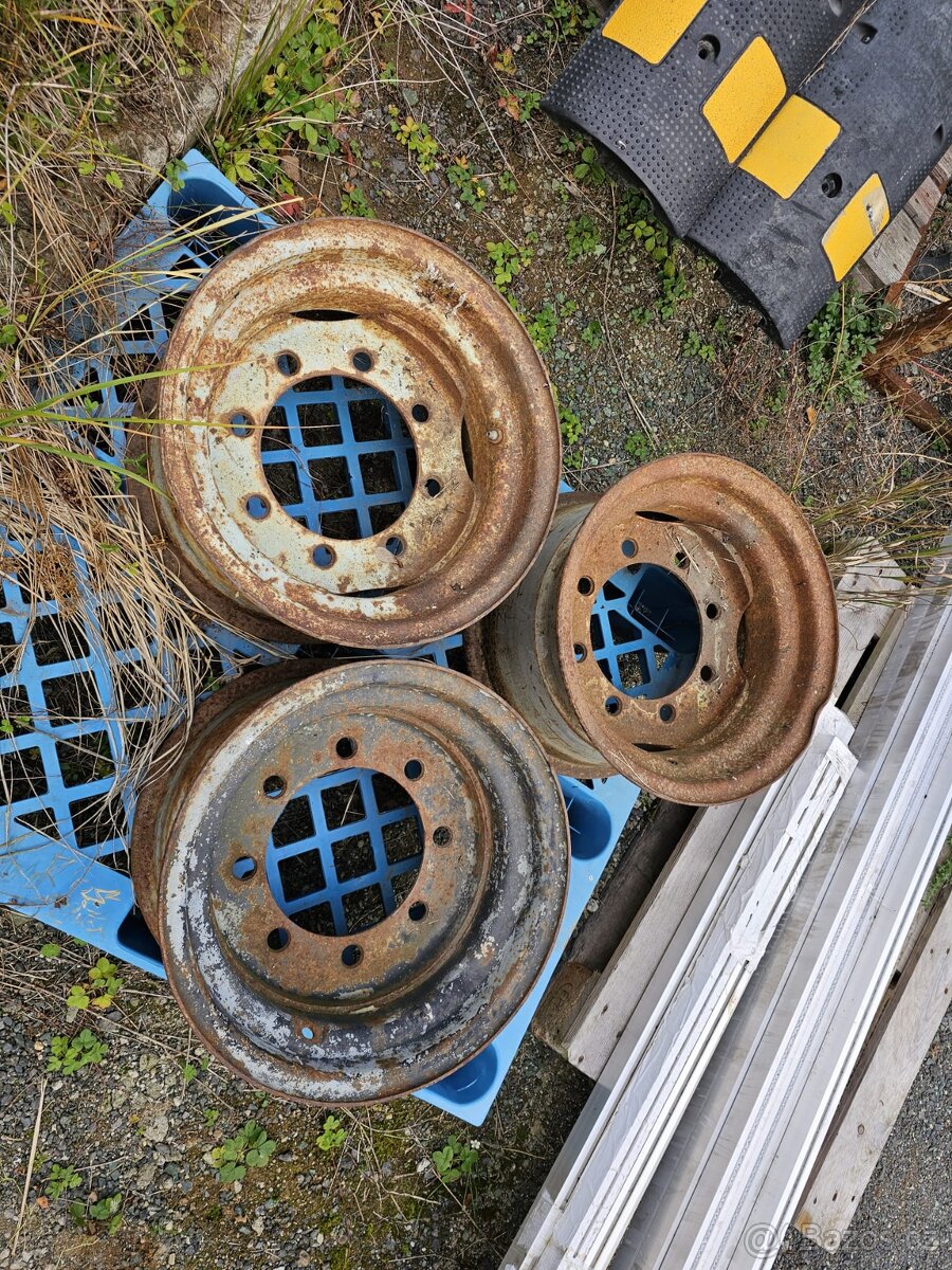 DISKY 11-18 / 8 DĚR - 2