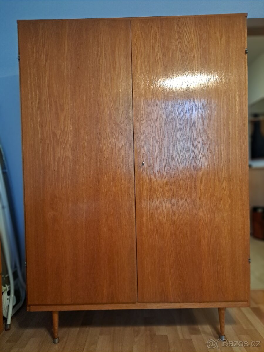 Retro nábytek za odvoz - 2