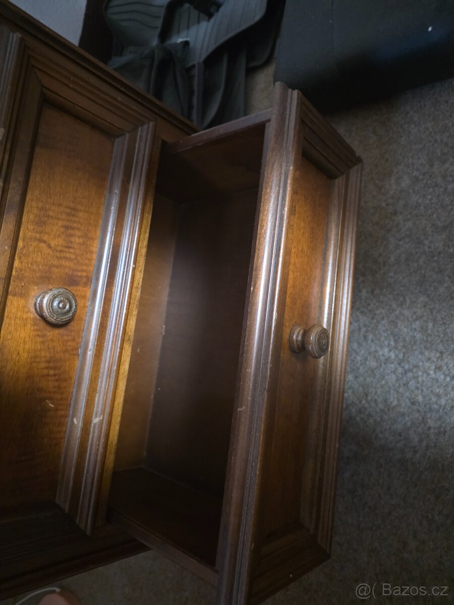 Malá komoda - 2