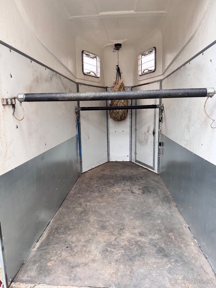 Prodám přepravník na 1,5 koně - 2