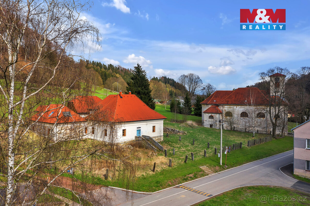 Prodej chalupy, 311 m², Adršpach - 2