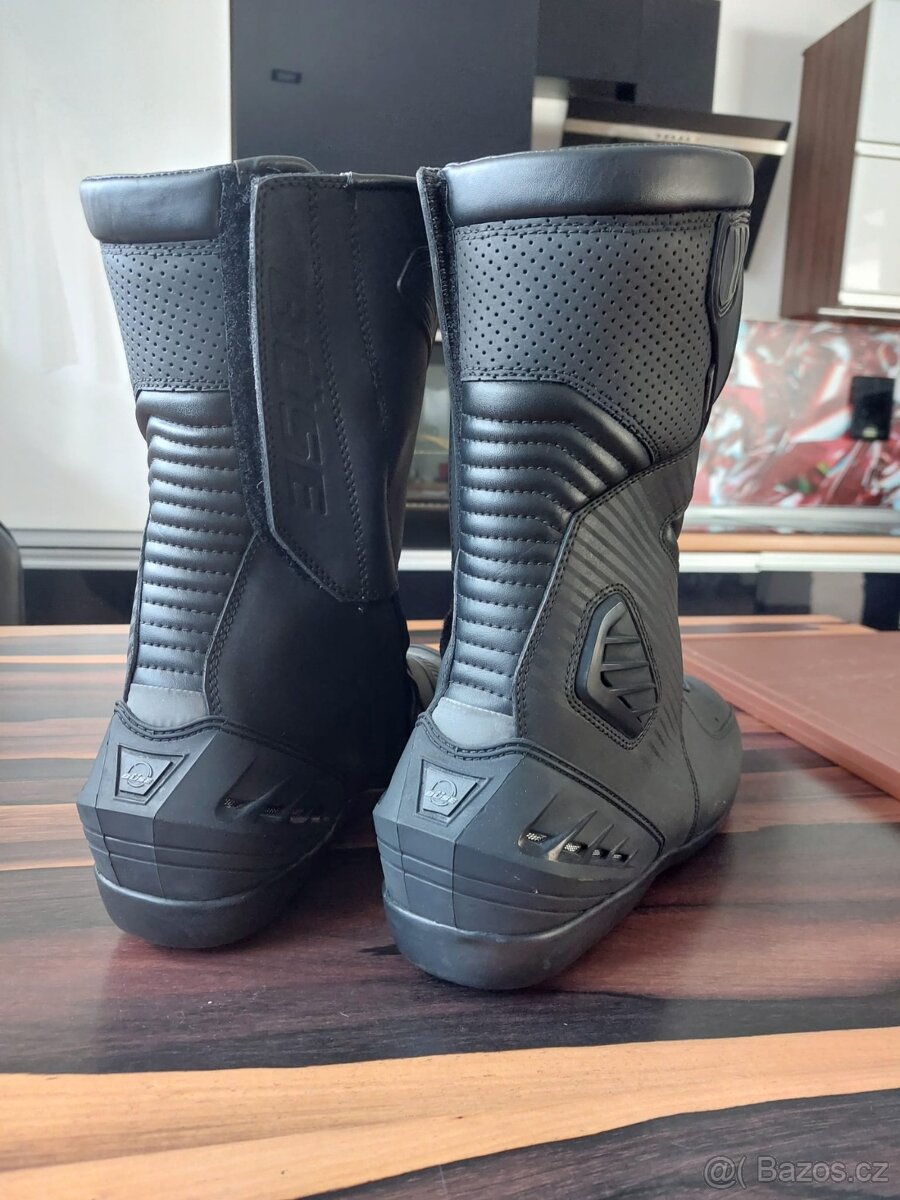 Prodám motorkářské boty - 2