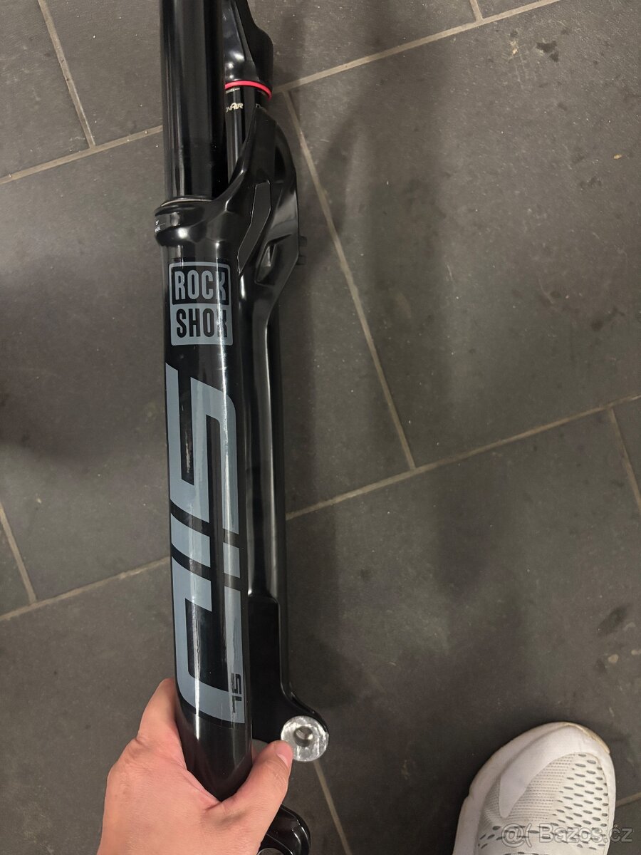 Odpružená vidlice Rock Shox Sid SL - 2