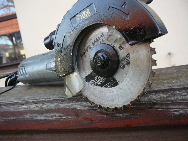 řezačka dvoukotoučová - 2