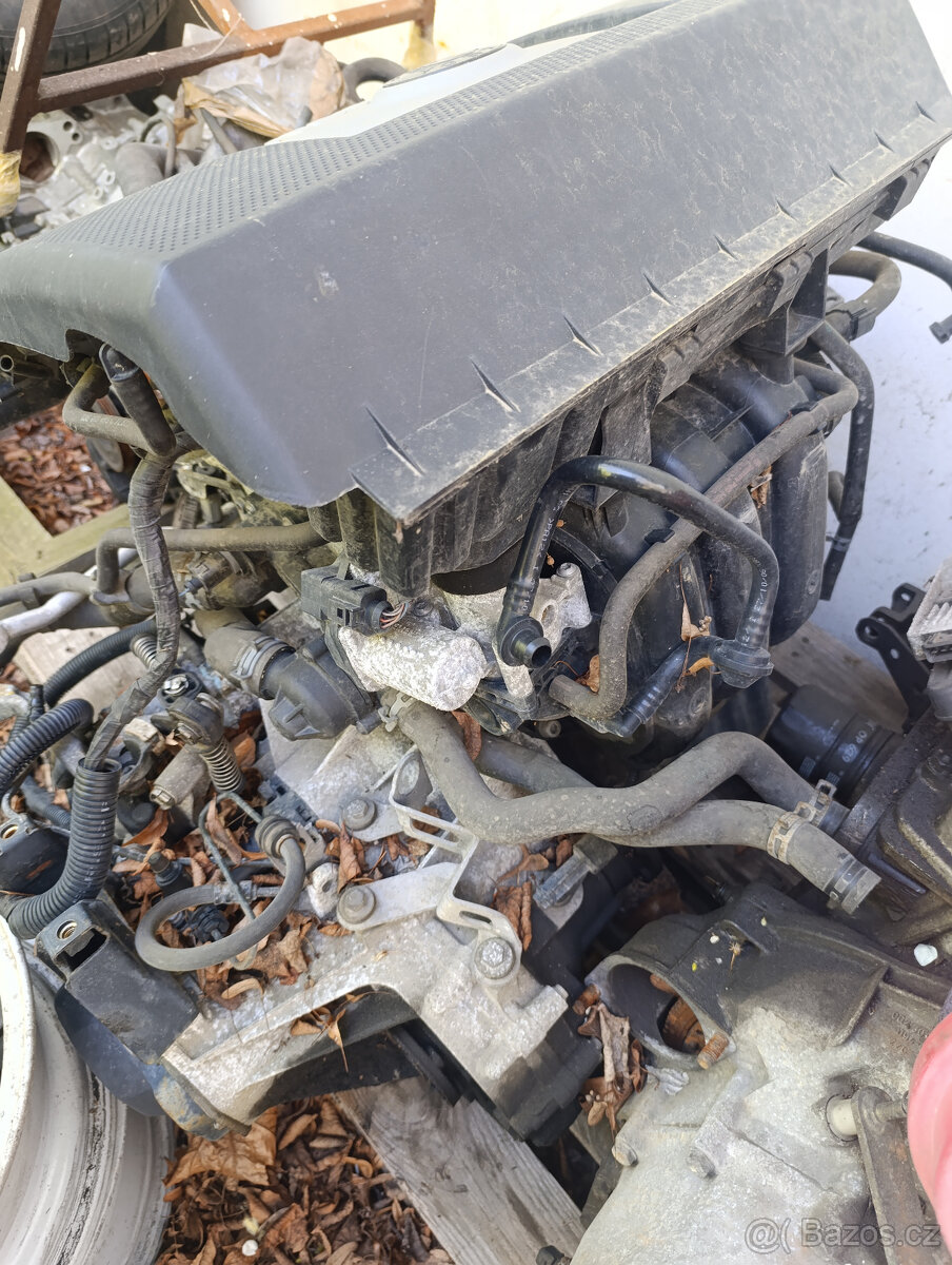 Fábia 1,2 47KW,motor+převodovka - 2
