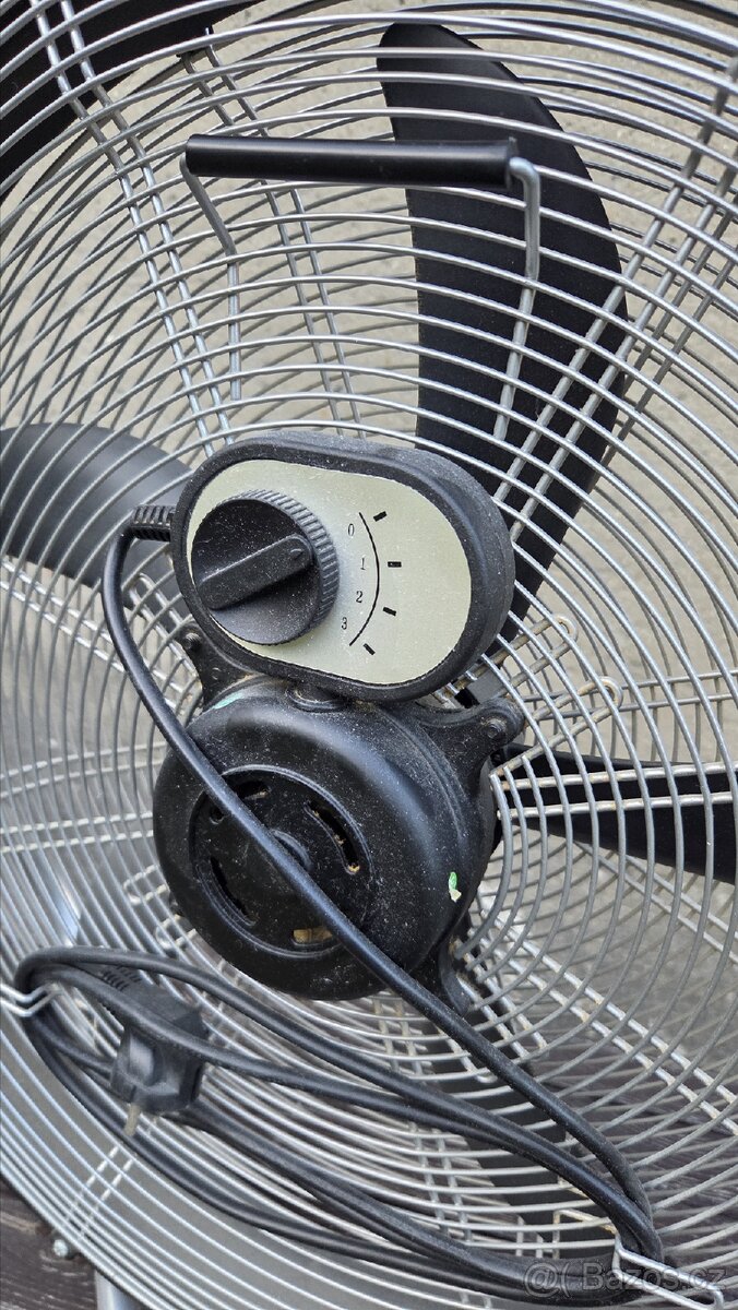 podlahový ventilátor Westinghouse - 2