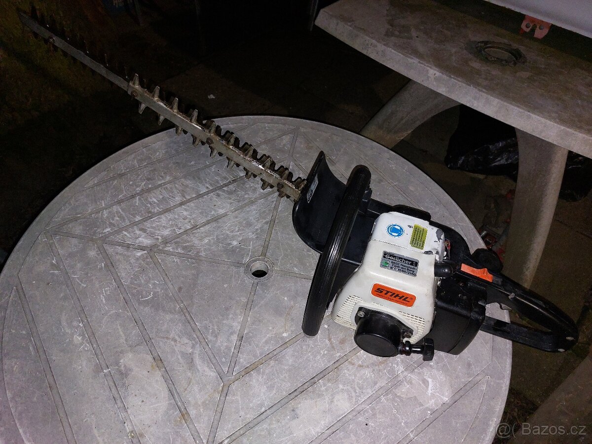 Motorový plotostřih STIHL HS60 AV - 2