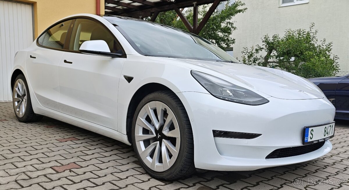 Tesla Model 3 Refresh Šanghaj, mod.2022, 4x4 +DPH, SoH 92% - 2