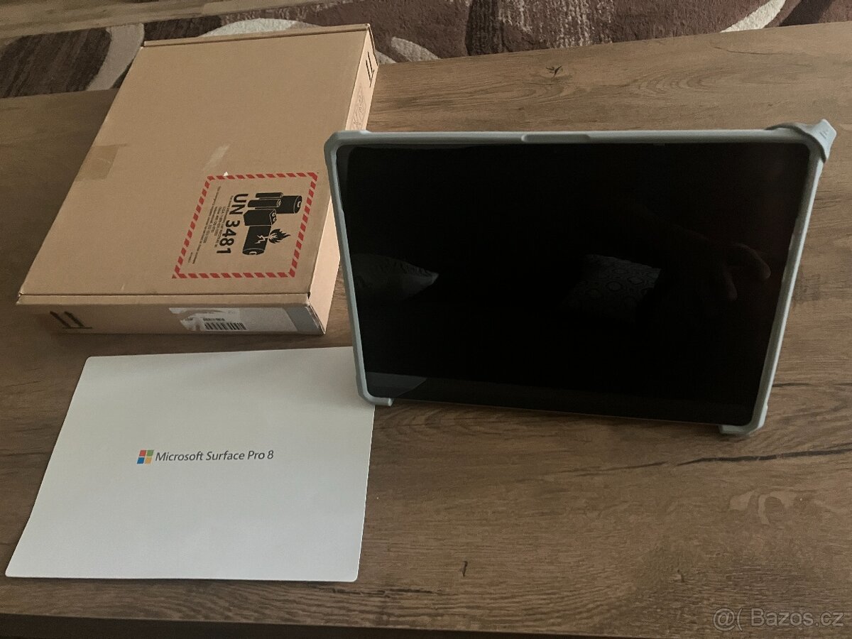 Microsoft Surface Pro 8 i7 32GB 1TB Platinum - 2