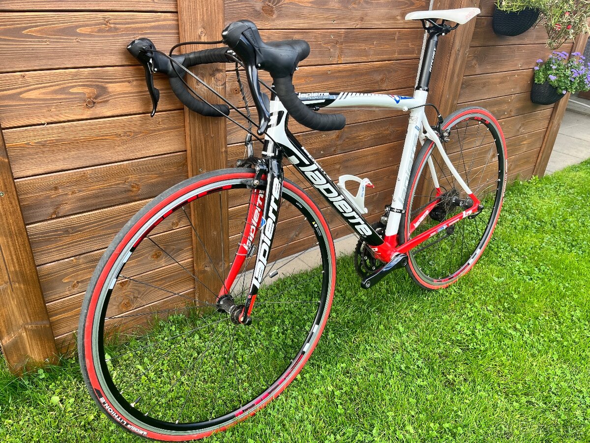 Silniční kolo LAPIERRE - 2