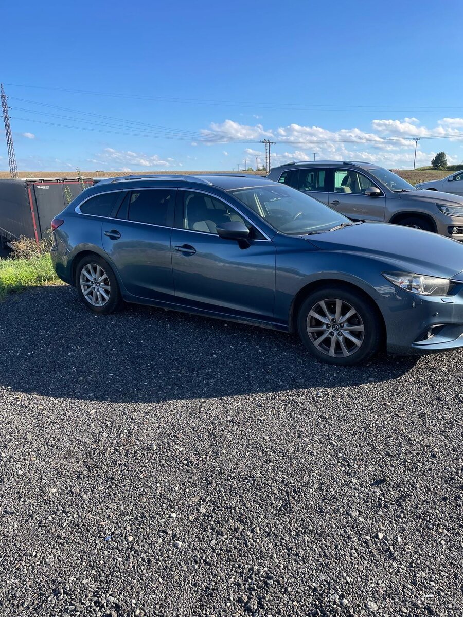 Mazda 6 Attraction 2.2D - 2
