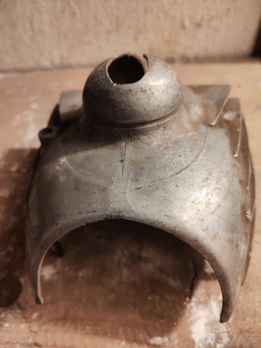 Kryt karburátoru Jawa pérák - 2