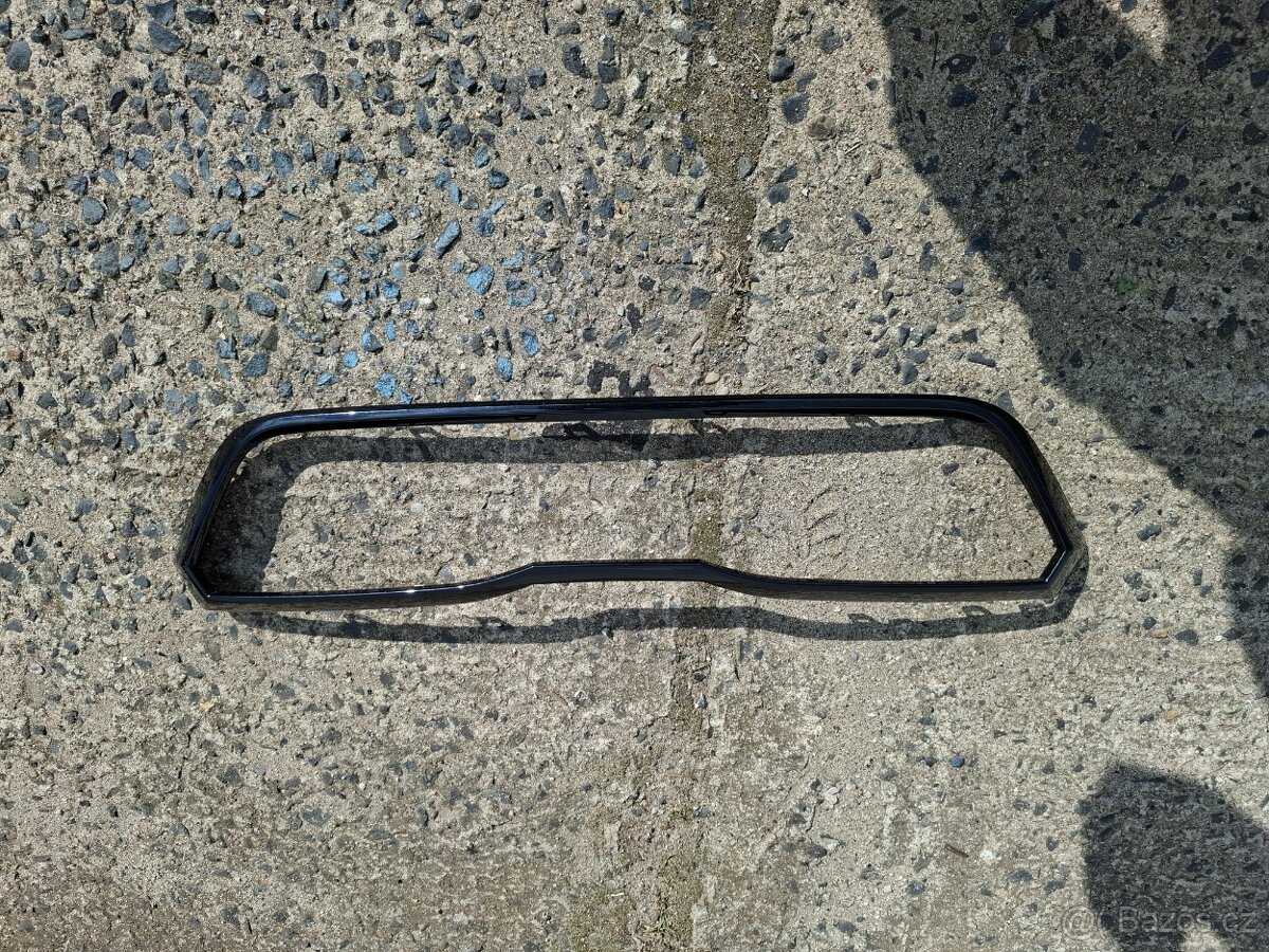 Škoda scala černá maska - 2