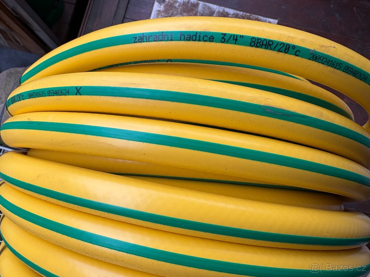 Zahradní hadice - 1/2" a 3/4" - balení 25 m ,ceny v textu - 2