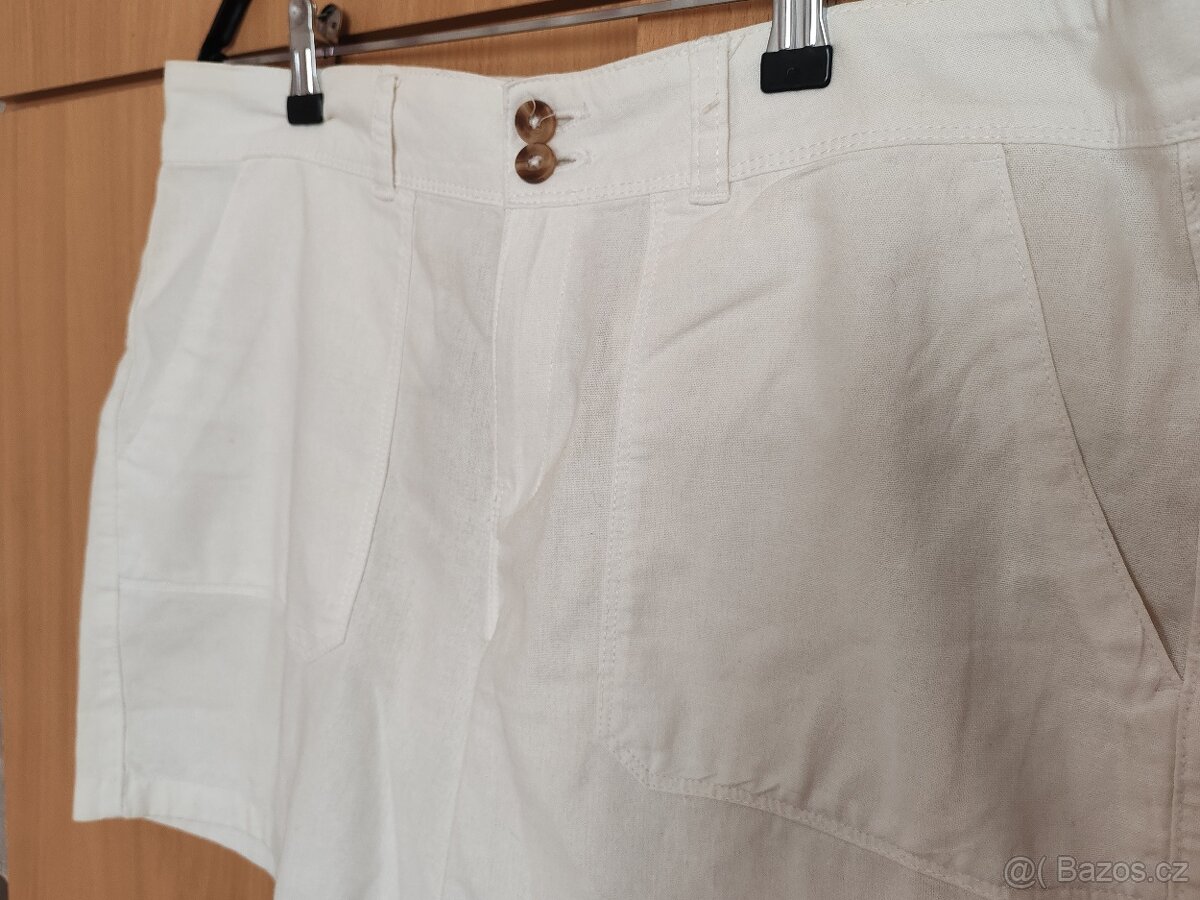 Bílé kraťasy - 2