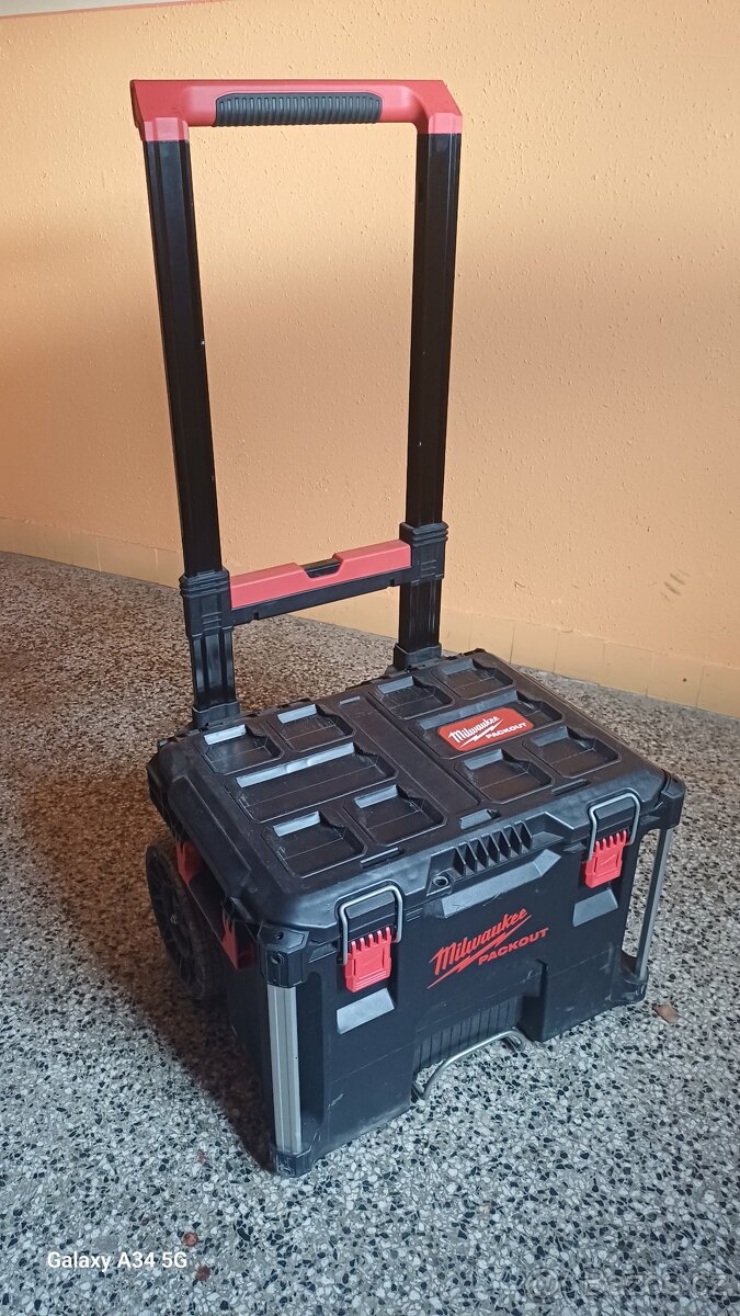 milwaukee packout - 2