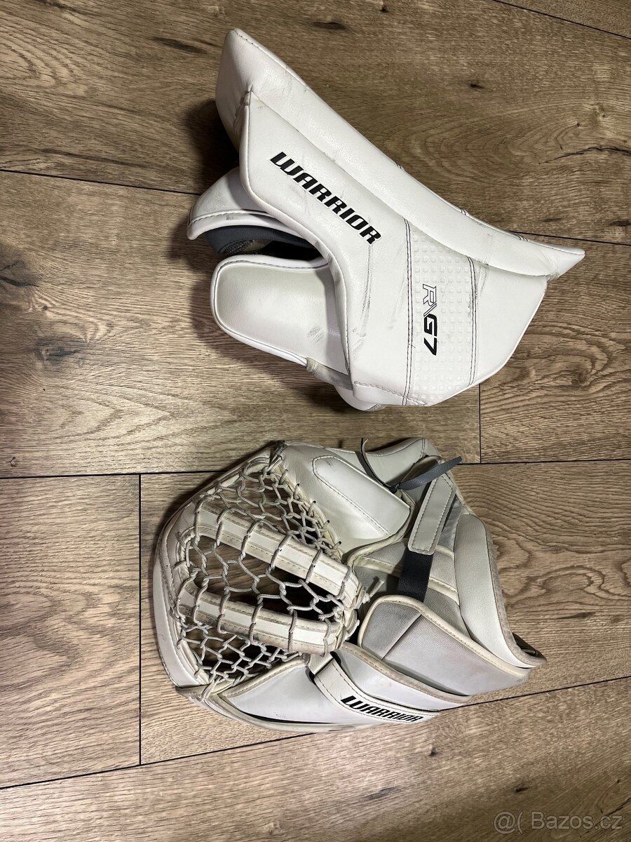 Warrior lapačka a vyrážečka - 2