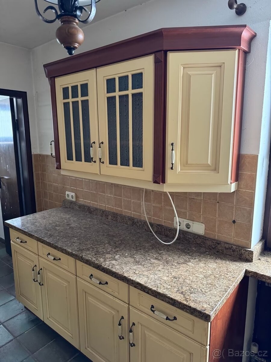 Kuchyně v krémové barvě LINA - 2