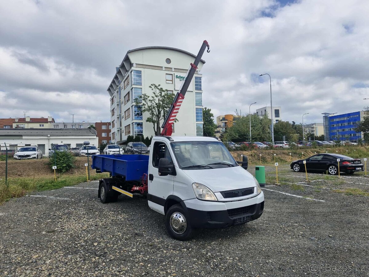 Iveco daily kontejner + hydraulická ruka - 2