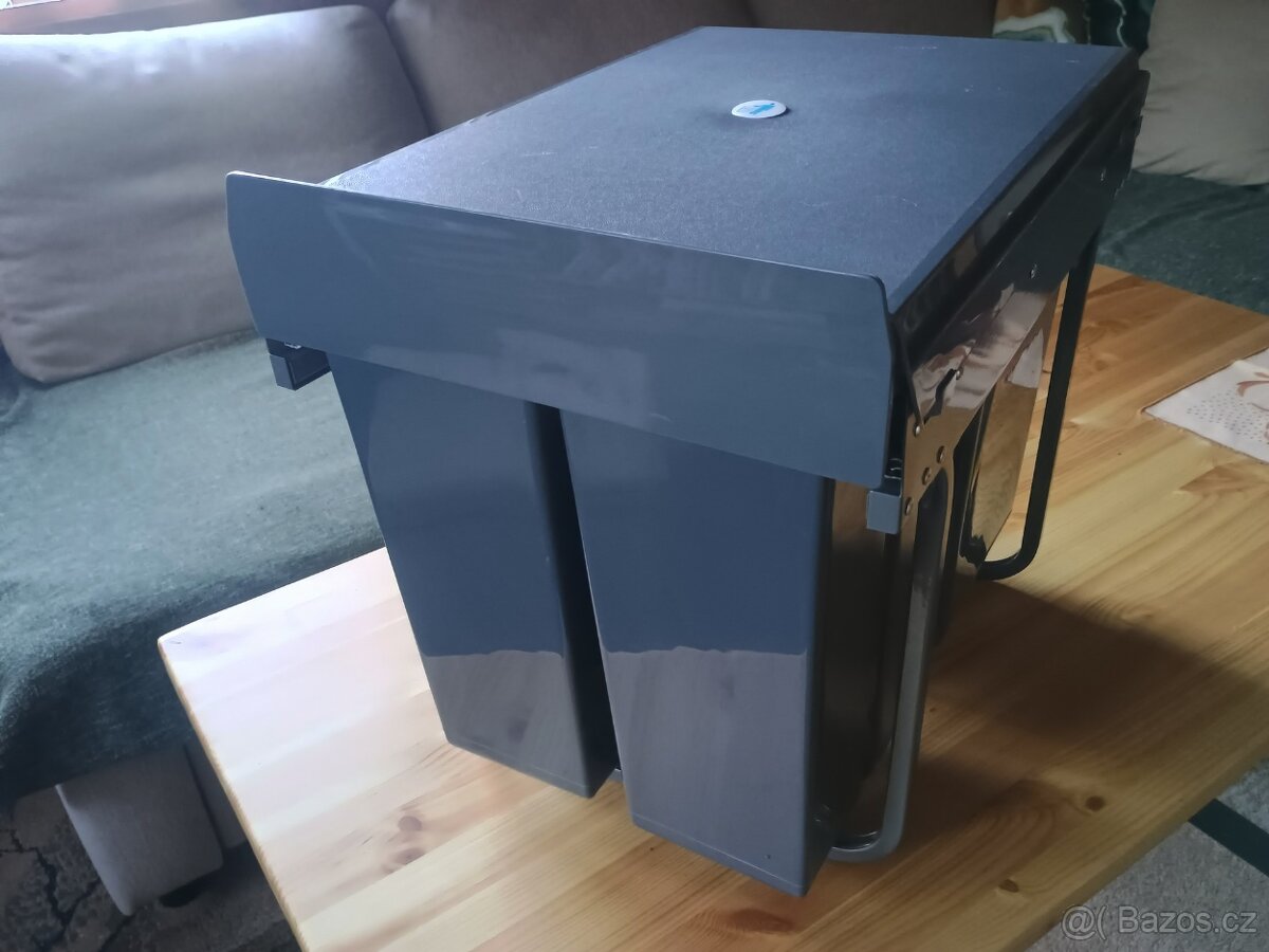 Koš na tříděný odpad do skříňky - 2