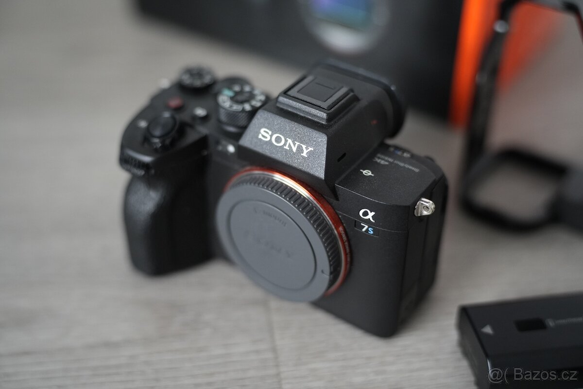 Sony Alpha A7S III - TOP STAV - 2