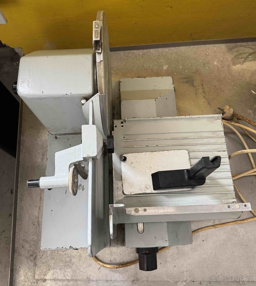 Nářezový stroj - 2