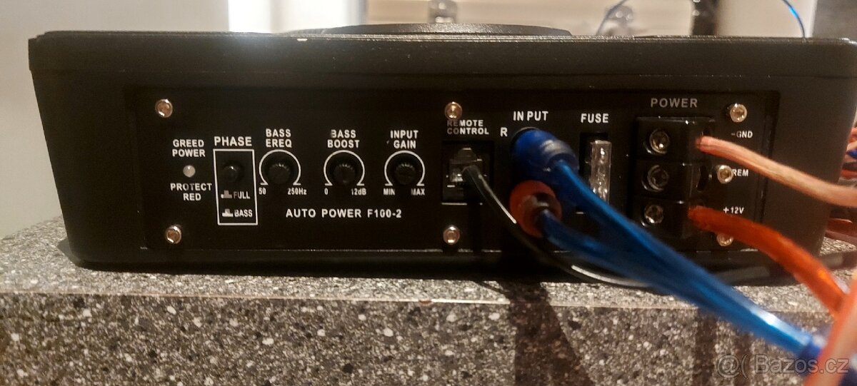 300w autosubwoofer - 2