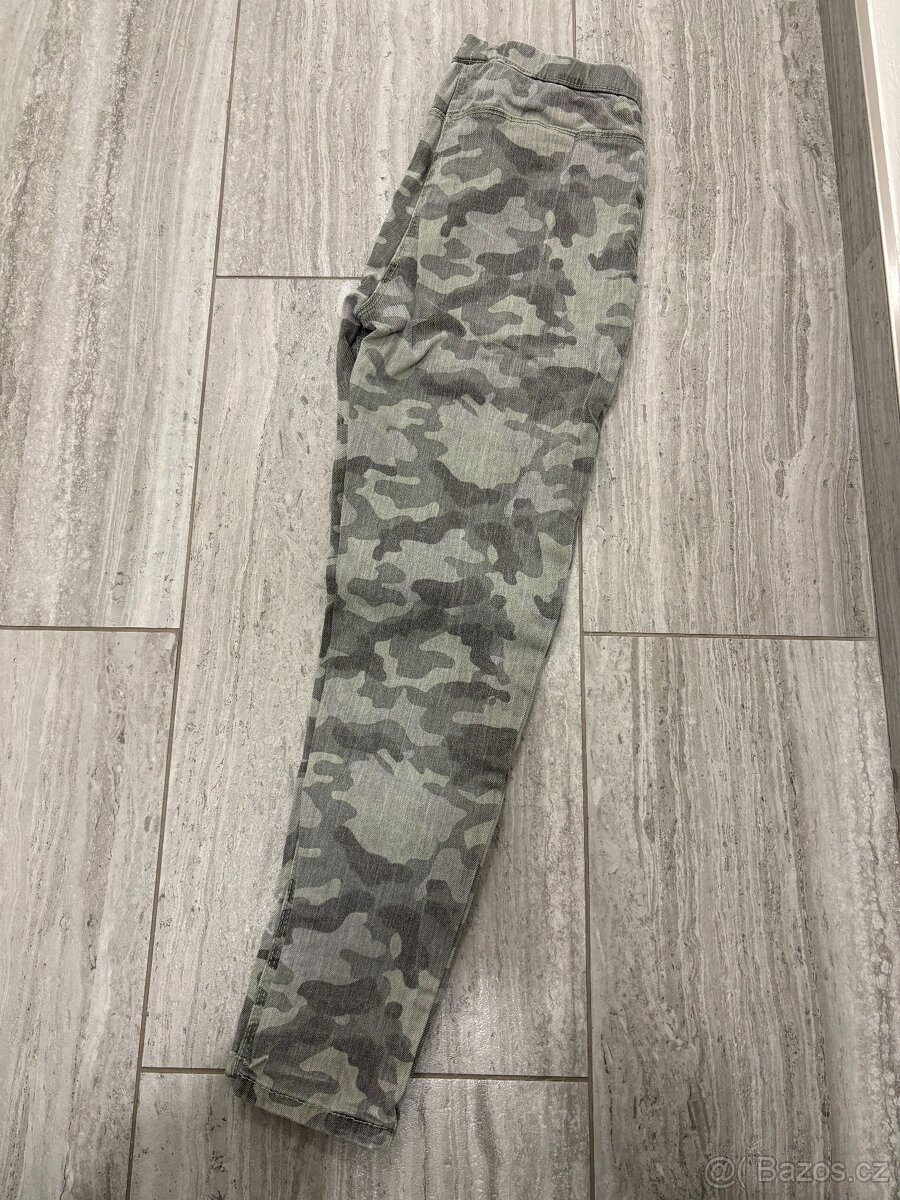 KALHOTY dívčí maskáčové elastické - 2