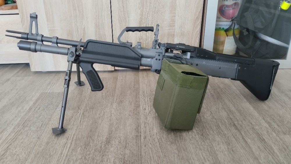 Airsoftový kulomet M60 - 2