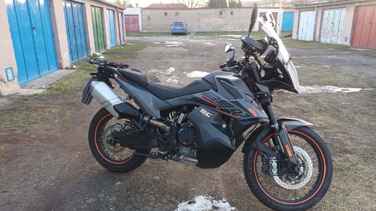 KTM 890 adventure - 2