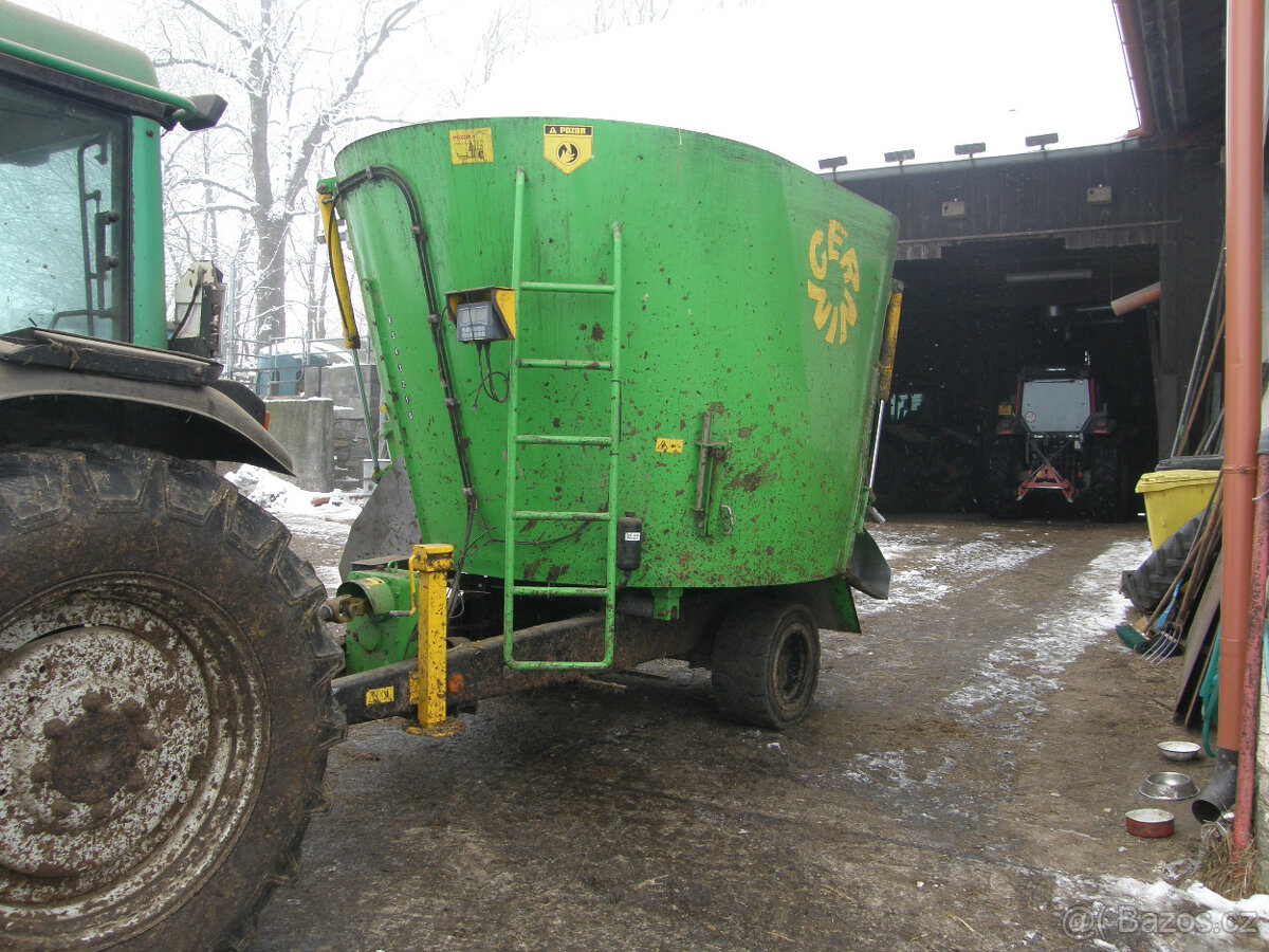 krmný vůz Cernin - 2