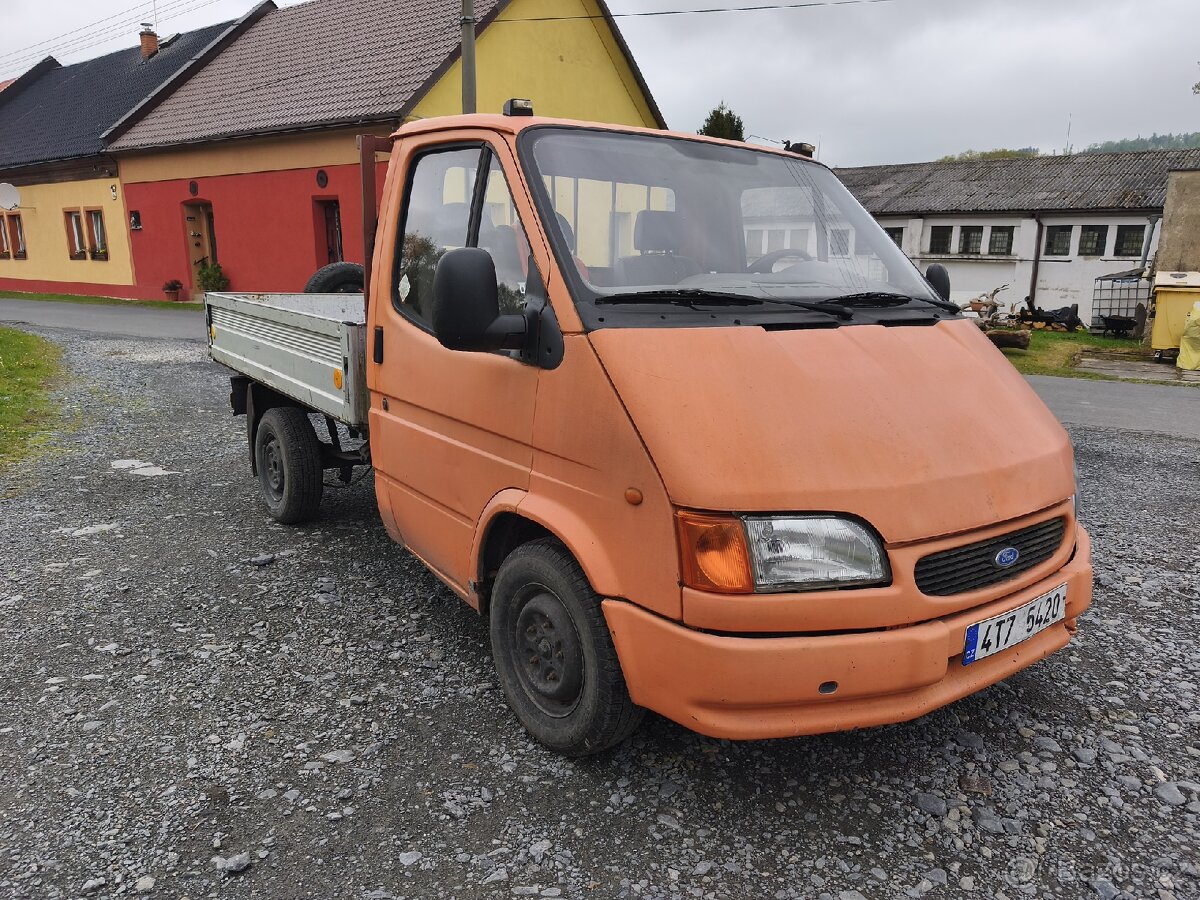 Ford Transit valník 2.5 51kw - 2