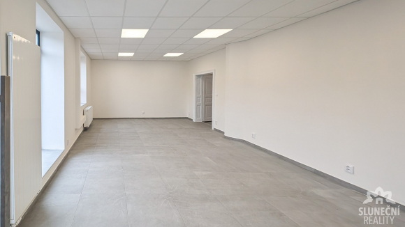 Pronájem obchodního prostoru 49 m², Kunovice - 2