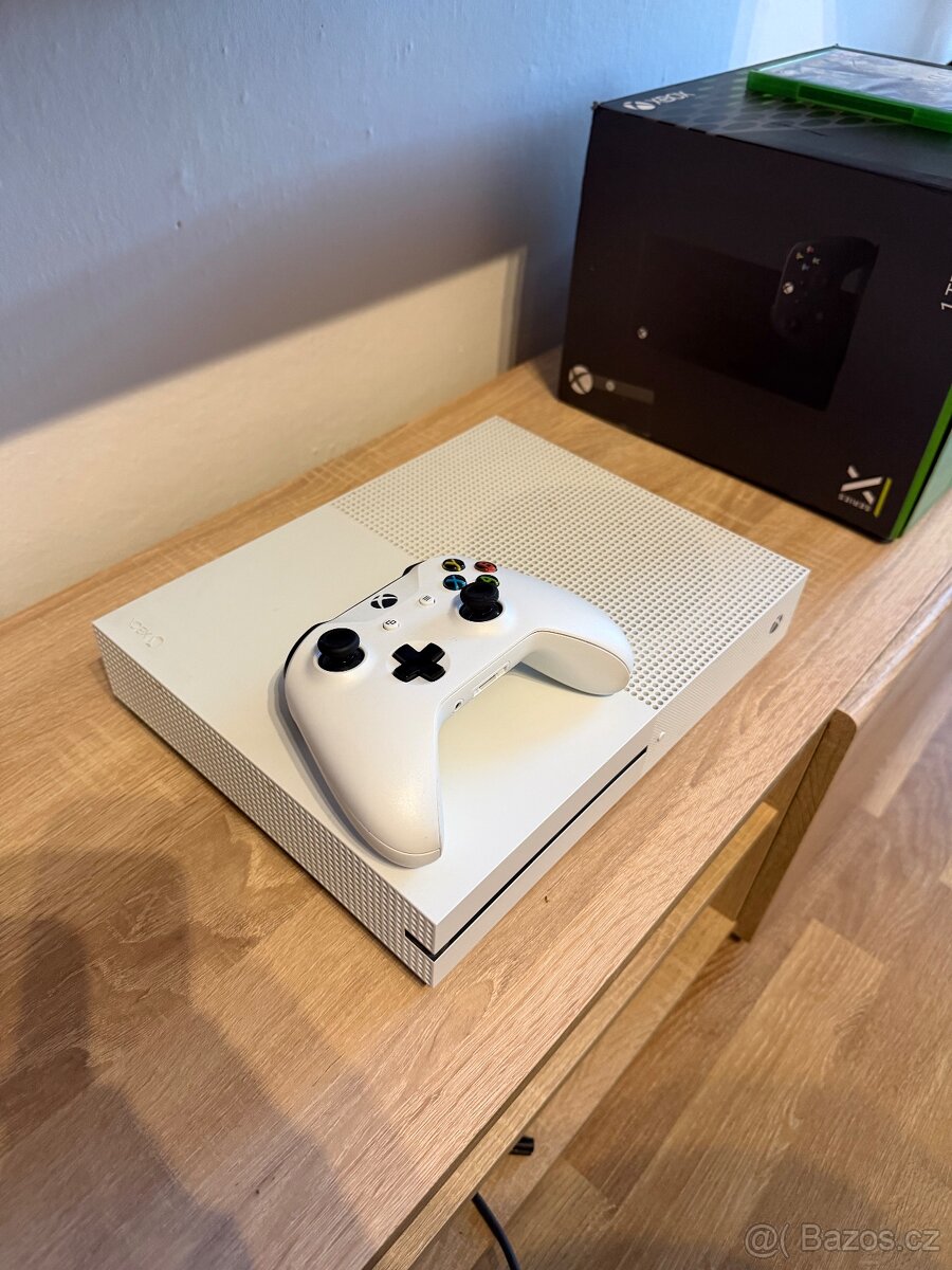 Xbox One S 1TB - 2