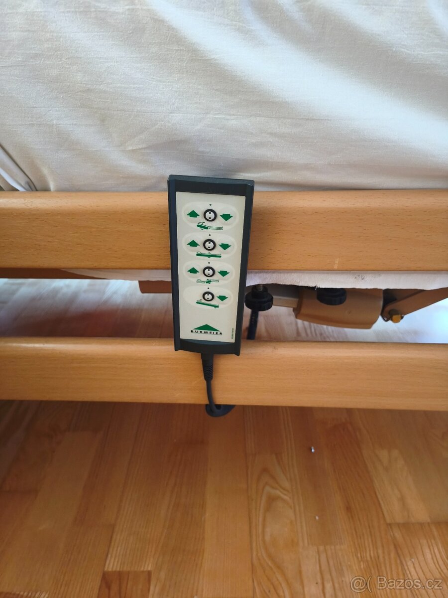 Elektrická polohovací postel zdravotní - 2