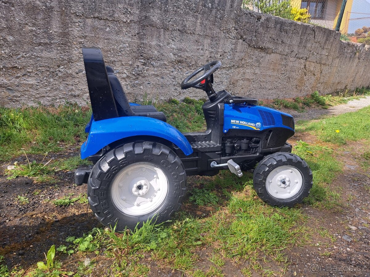 Dětský šlapací traktor - 2