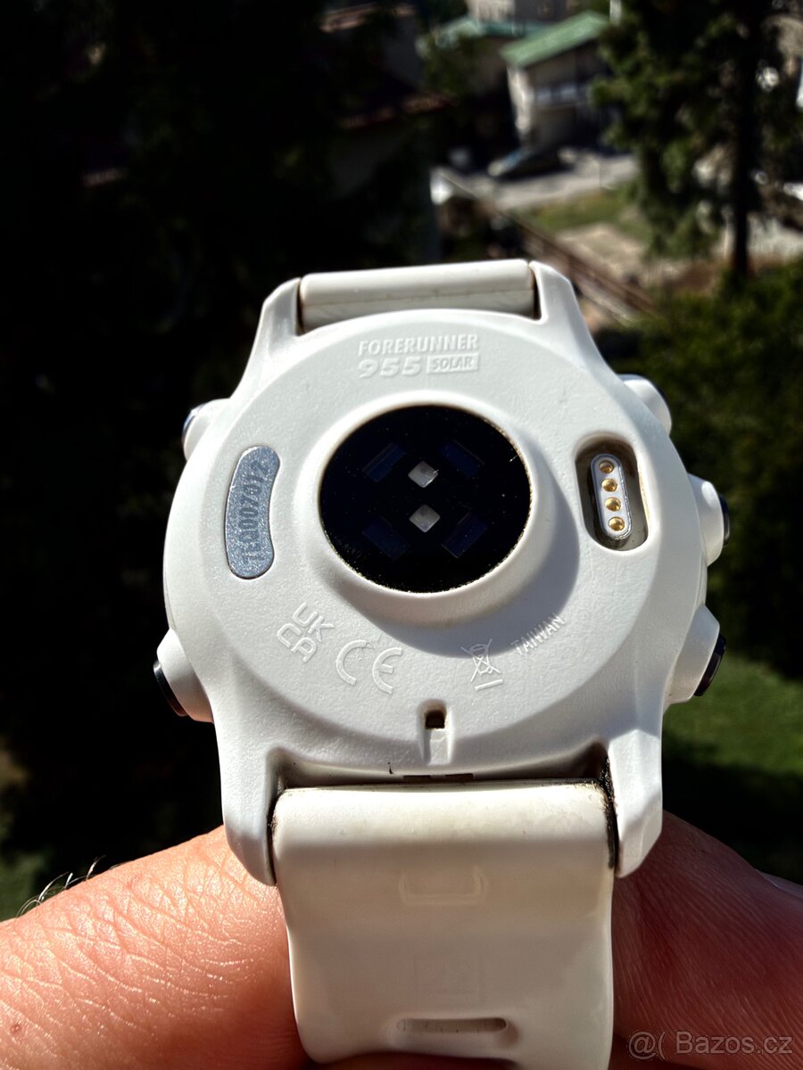 Hodinky Garmin Forerunner 955 solar, super stav - 2