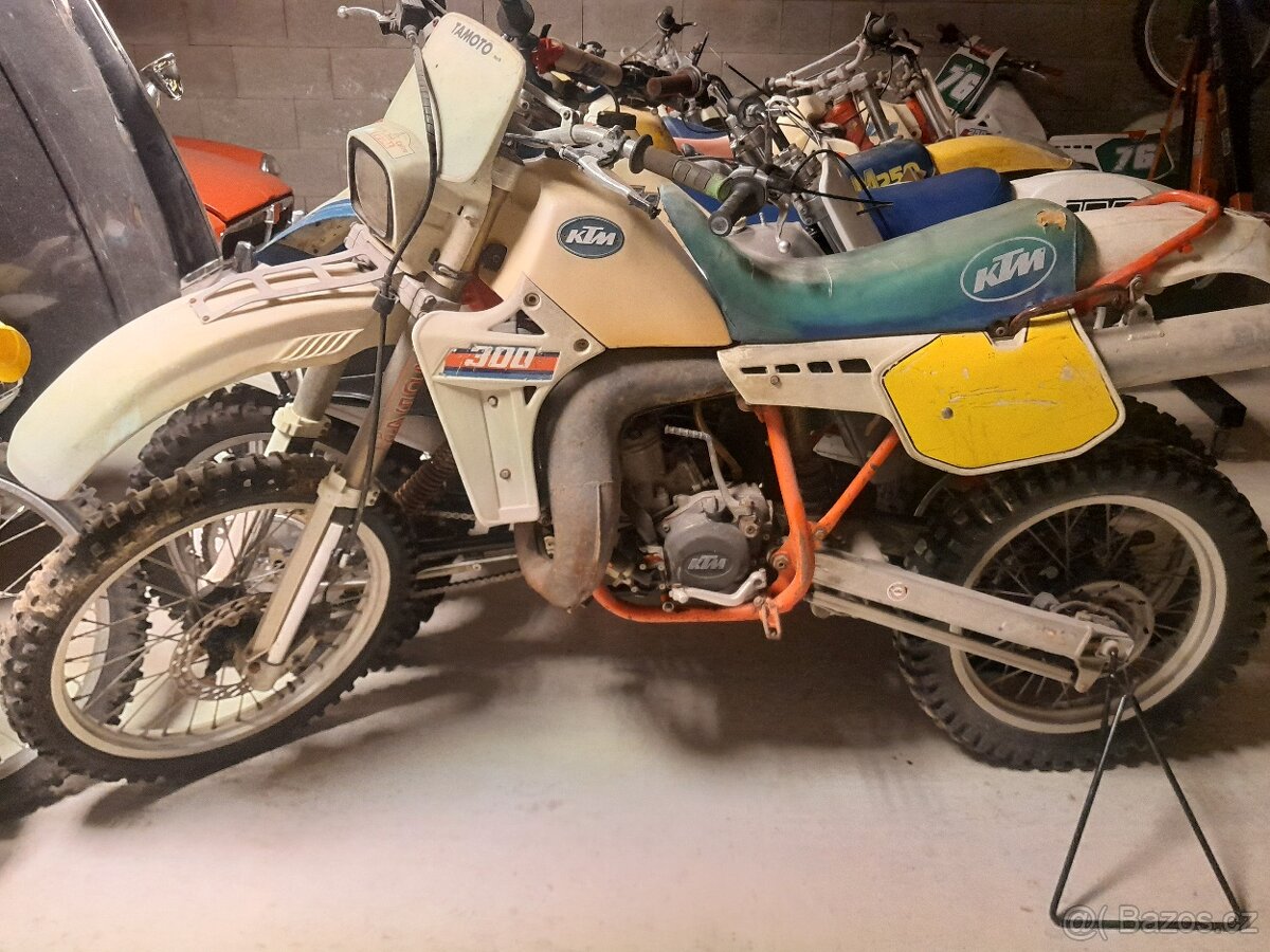 KTM 250, 300 - 2