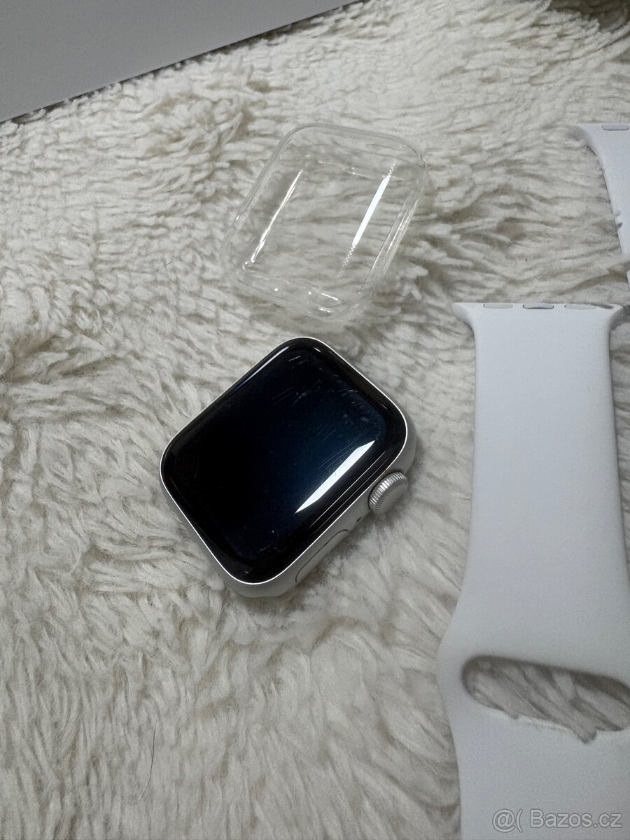 Apple Watch SE 2020 40mm - 2