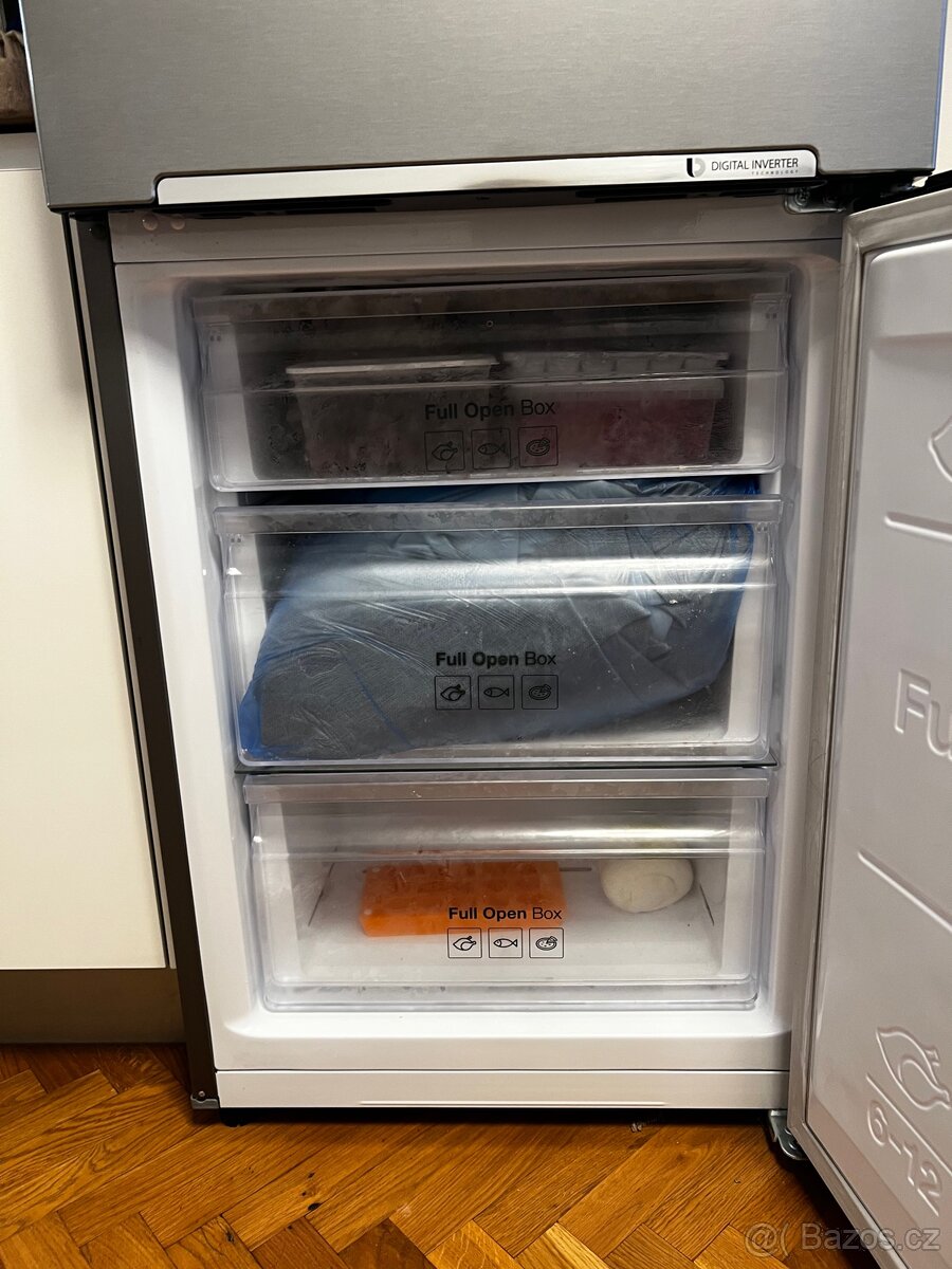 Lednice Samsung RB30J3215SA - 2