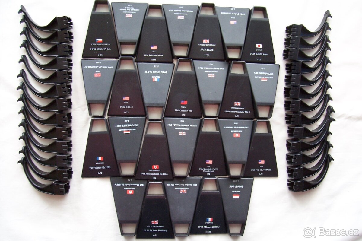 STOJÁNKY K MODELŮM LETADEL - 2