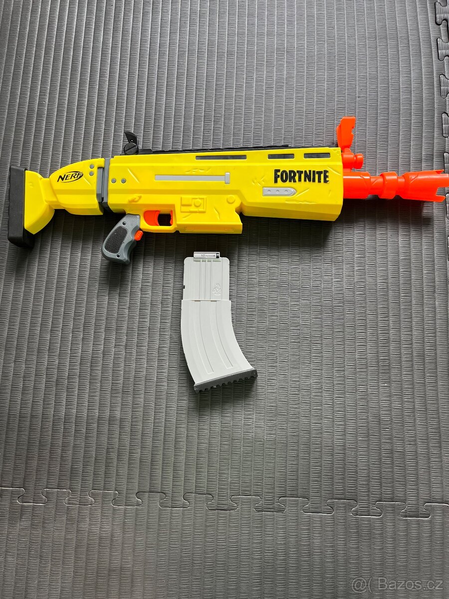 Fortnite nerf Scar - 2