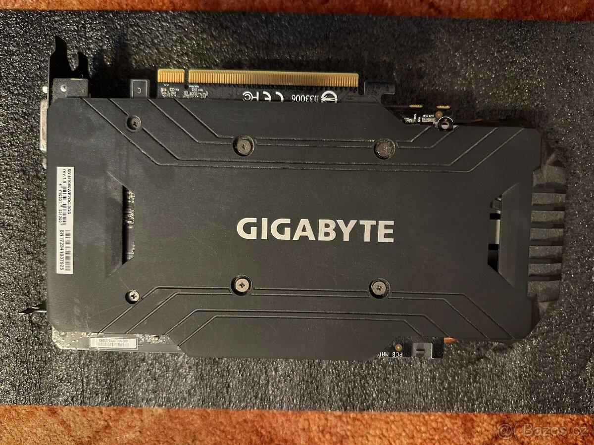 Grafická karta Gigabyte GTX1060 3GB - 2