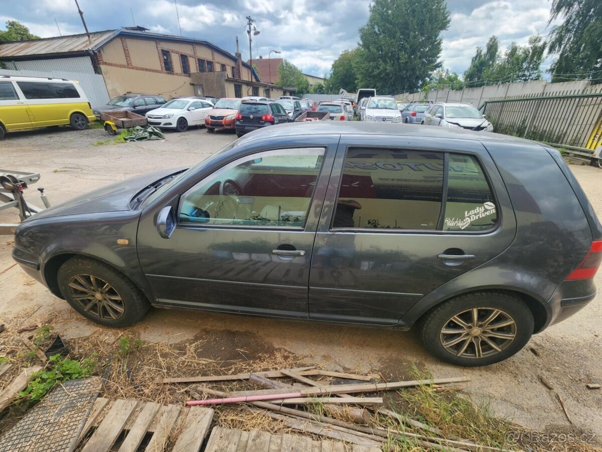 Volkswagen Golf 4 1.6i LPG - 2