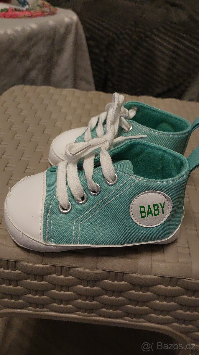 Kojenecké capáčky tenisky - 2