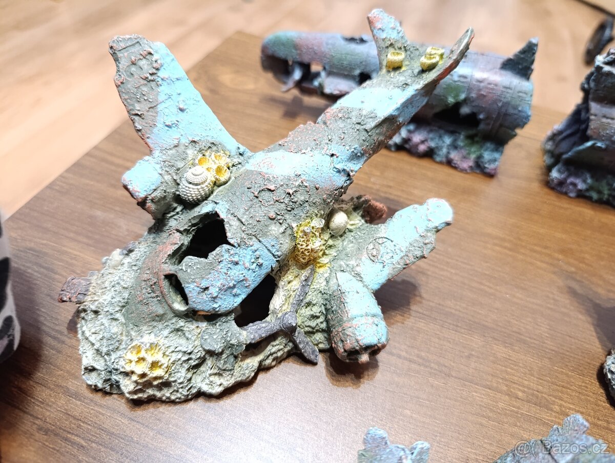 Dekorace do akvária - 2