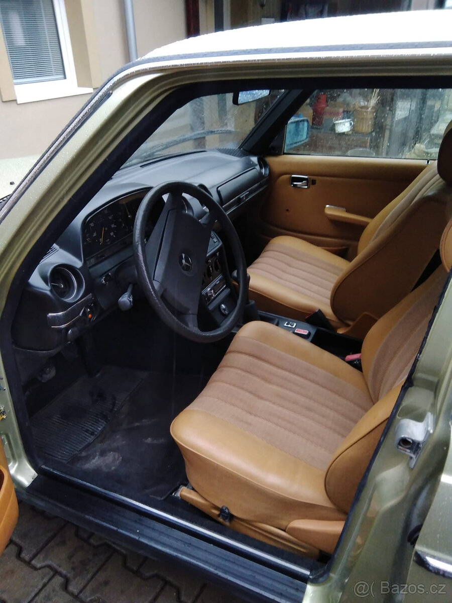 Mercedes-Benz W123 - 2