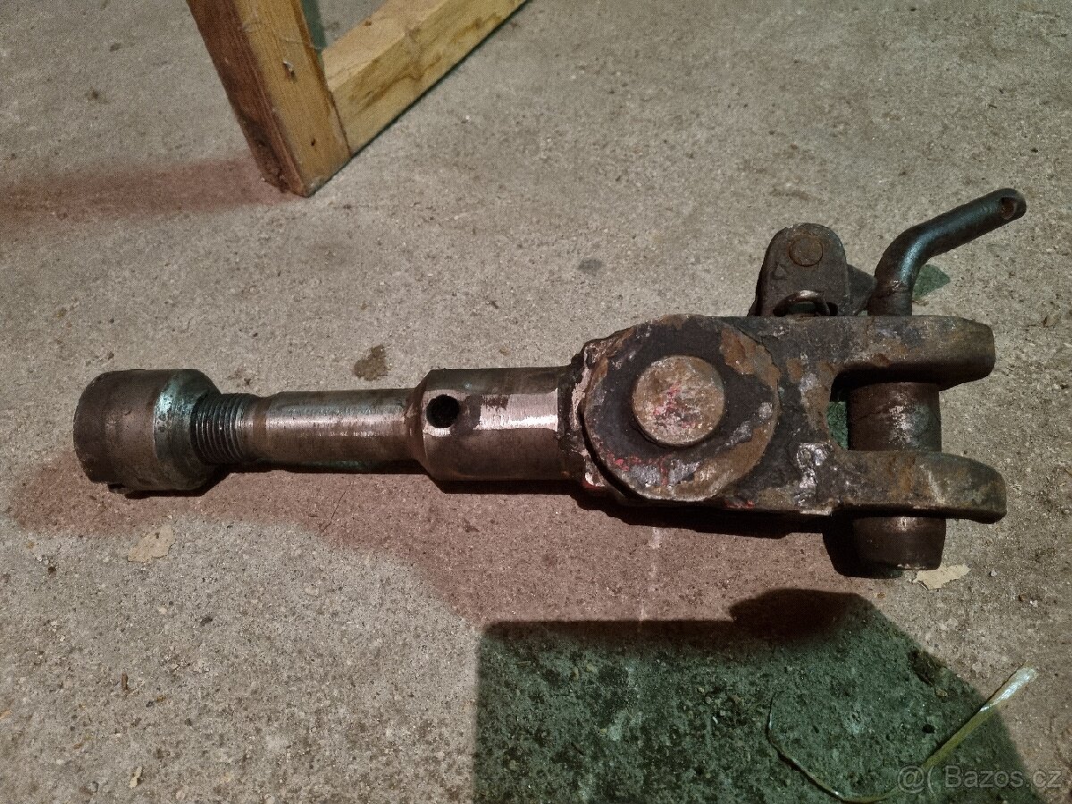 Tažné zařizeni nakladni, na oko. Cuba - 2