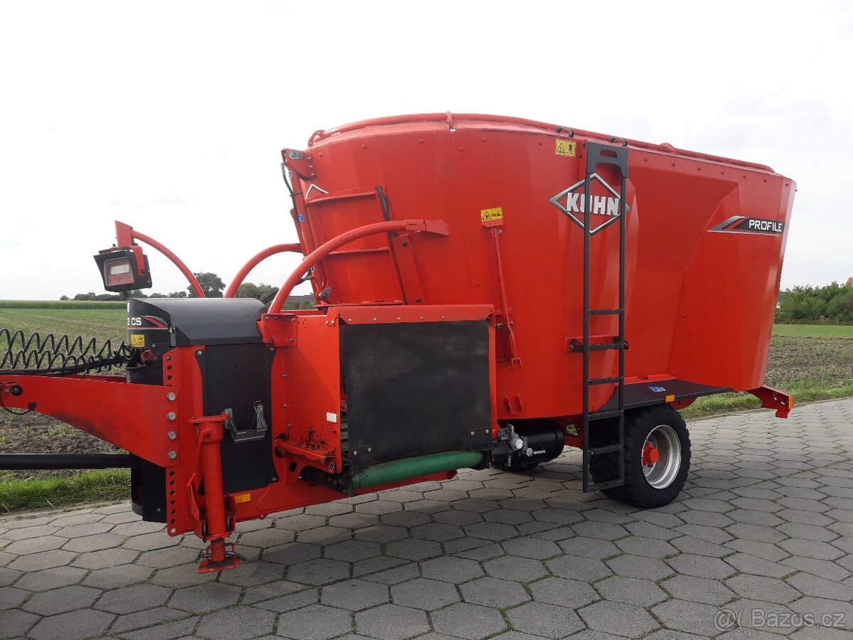 Krmný vůz Kuhn - 2